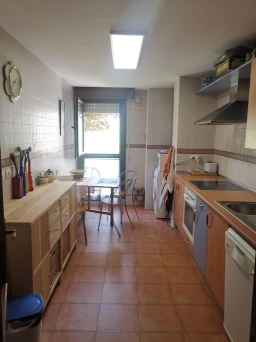 Estancia Con Jardin Entre Golf Y Monte - Cerca Logrono Sojuela Exterior foto