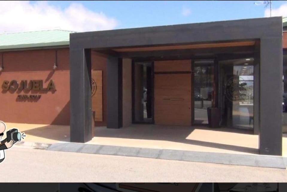 Estancia Con Jardin Entre Golf Y Monte - Cerca Logrono Sojuela Exterior foto