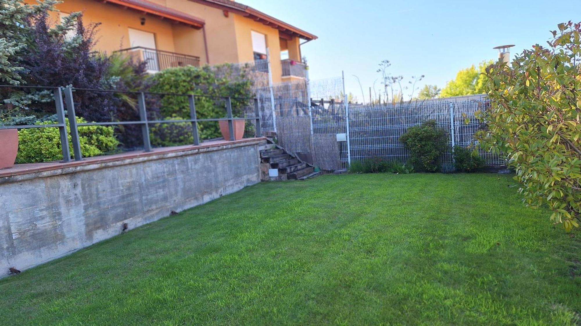 Estancia Con Jardin Entre Golf Y Monte - Cerca Logrono Sojuela Exterior foto